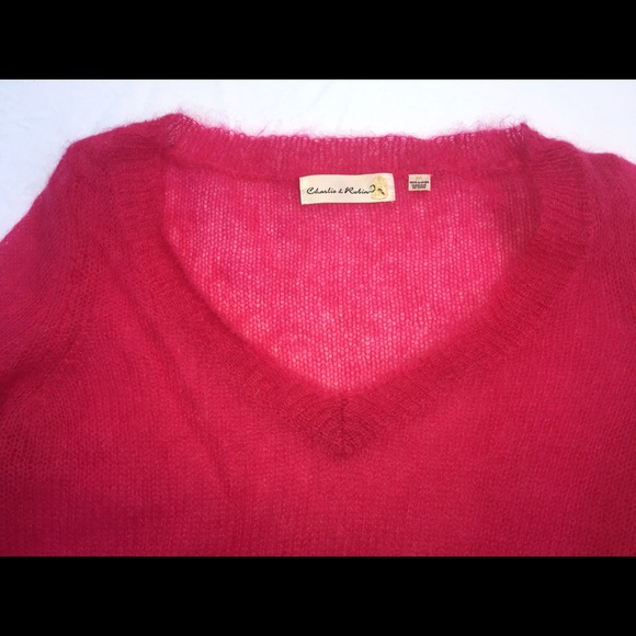 Charlie & Robin Bright Pink Long, Airy Sweater - Picture 6 of 9